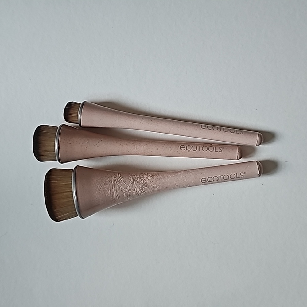 Eco tools Brushes